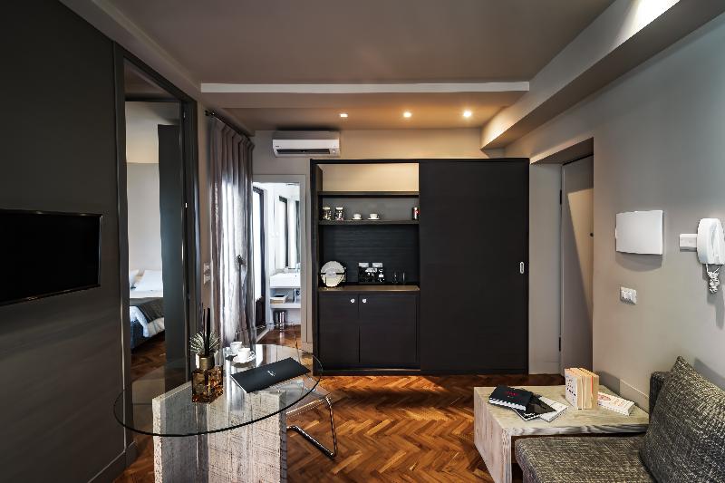 إستديو قياسى مزود بشرفة, Ferrini Home   Via Monte Sant Agata