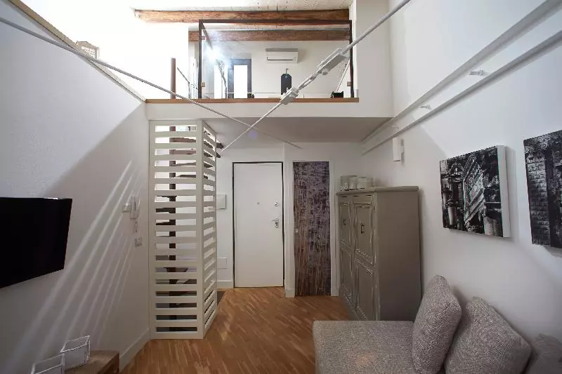 آپارتمان 1 خوابه با تراس, Ferrini Home   Via Monte Sant Agata
