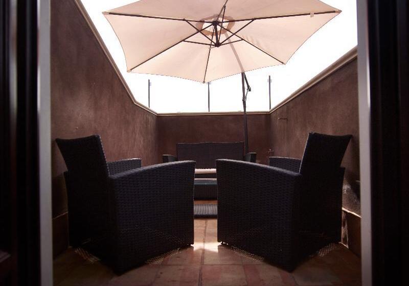 شقة غرفة واحدة مزودة بتراس, Ferrini Home   Via Monte Sant Agata