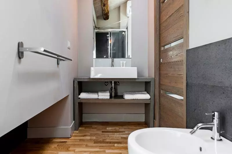 استودیوی استاندارد, Ferrini Home   Via Monte Sant Agata