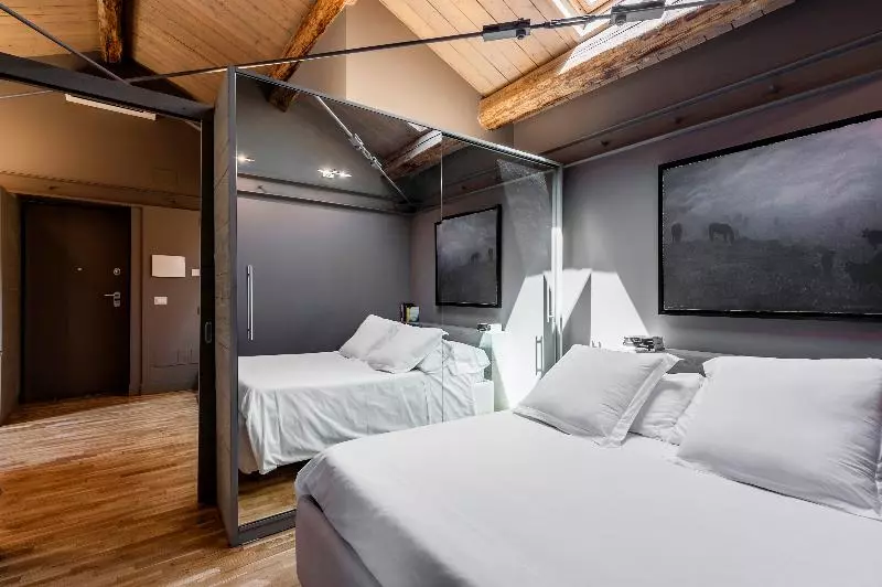 استودیوی استاندارد, Ferrini Home   Via Monte Sant Agata