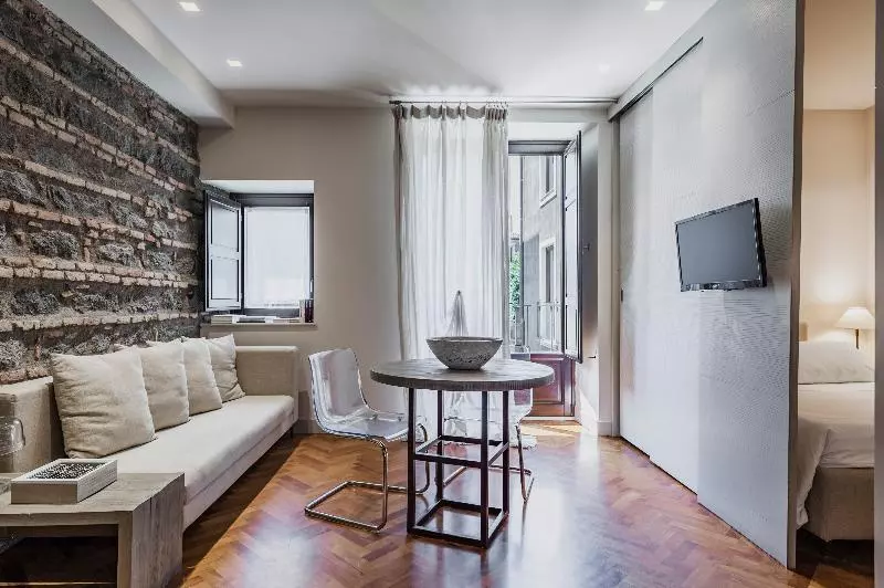 استودیوی استاندارد, Ferrini Home   Via Monte Sant Agata