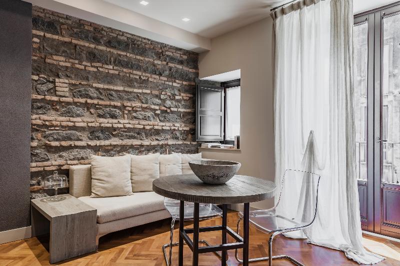 إستوديو قياسى, Ferrini Home   Via Monte Sant Agata