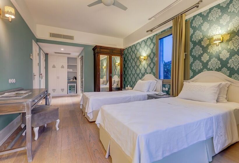 Номер Deluxe с Террасой, Antmare