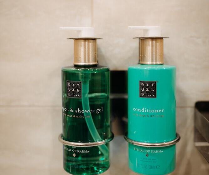 발코니가 있는 바다 전망 수피리어 룸, Fanat