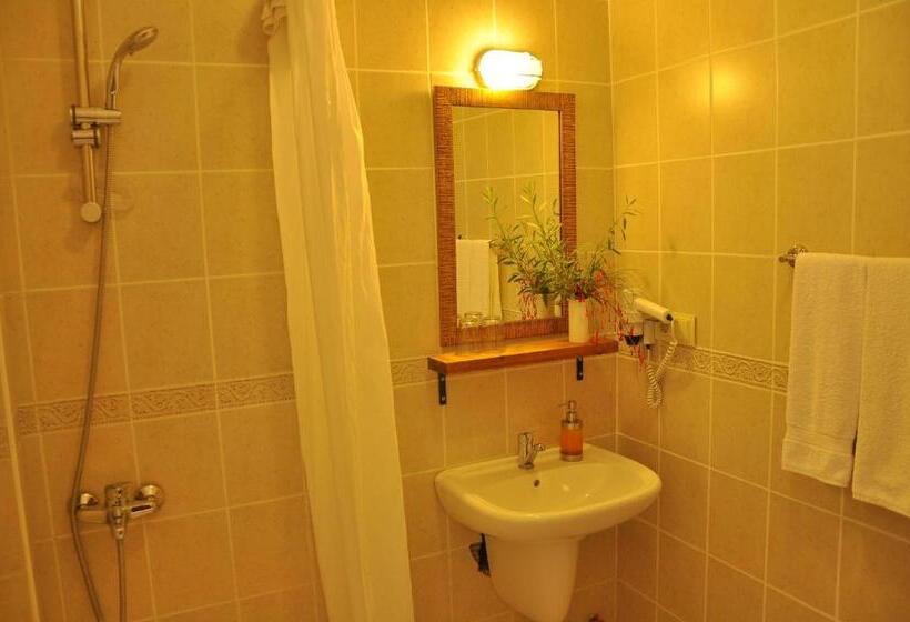 Номер Стандарт, Han Boutique