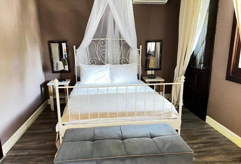 Номер Deluxe, Han Boutique