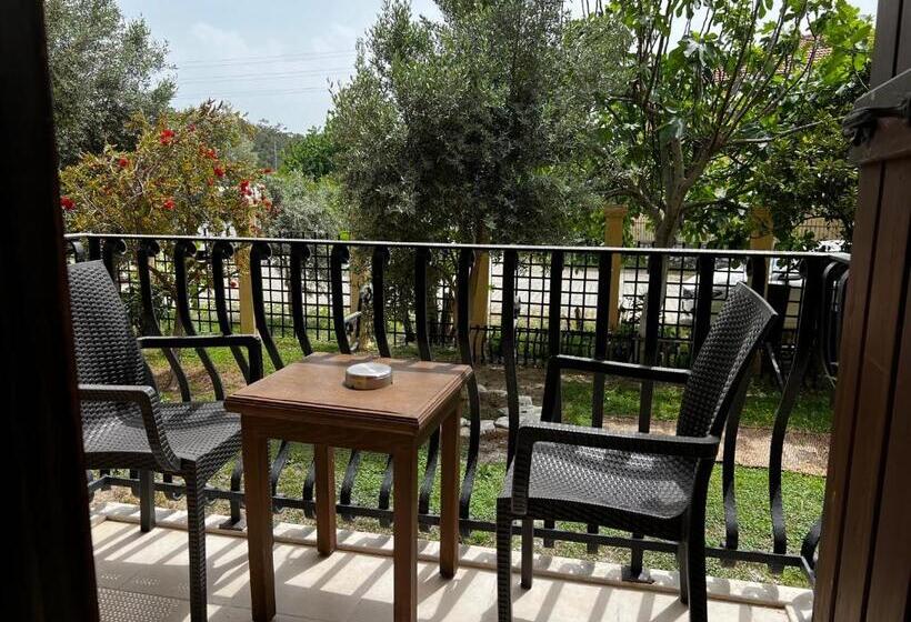 Номер Deluxe, Han Boutique