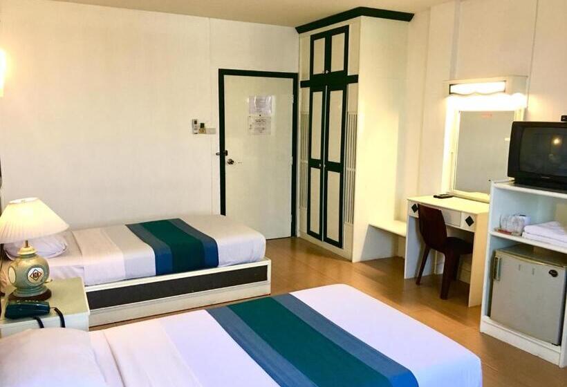 غرفة ديلوكس, Highway