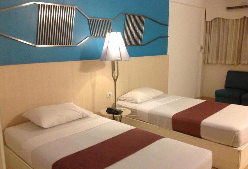 غرفة ديلوكس, Highway