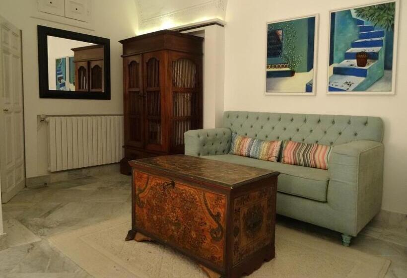 اتاق کلاسیک, La Villa Bleue Sidi Bou Said