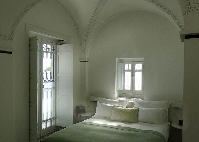 اتاق کلاسیک, La Villa Bleue Sidi Bou Said