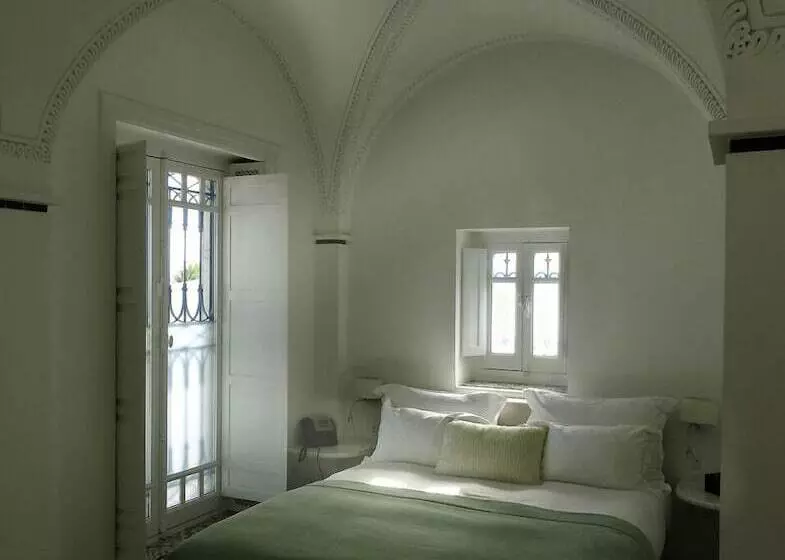 اتاق کلاسیک, La Villa Bleue Sidi Bou Said