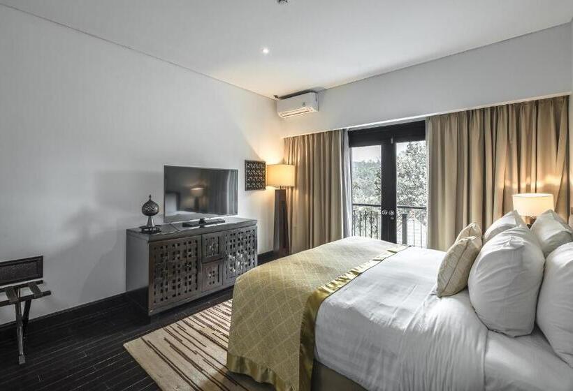 סוויטה אקזקיוטיב, Lido Lake Resort By Mnc