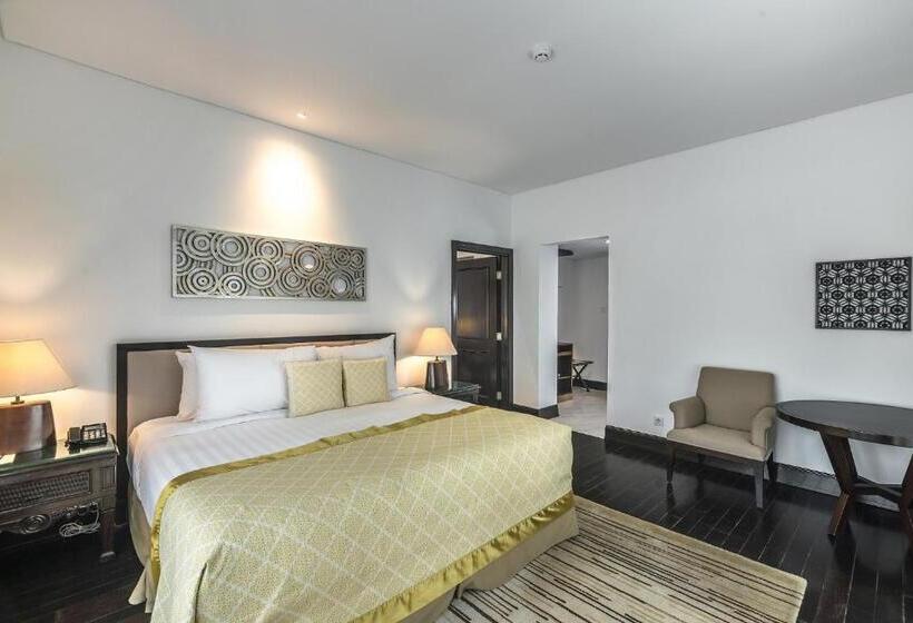 Suite with lake view, Lido Lake Resort By Mnc