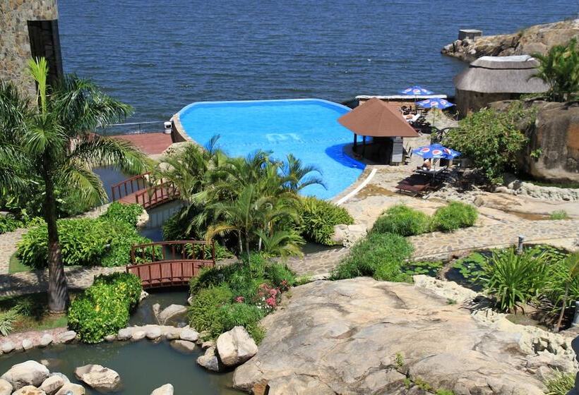 이그제큐티브 스위트, Malaika Beach Resort