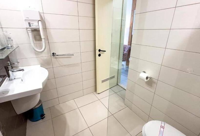 اتاق استاندارد, Slovenska Plaža
