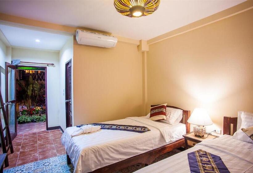 Номер Стандарт, Somwang Boutique