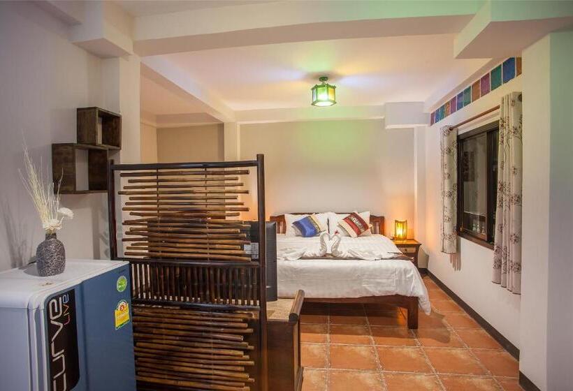 Семейный Номер, Somwang Boutique