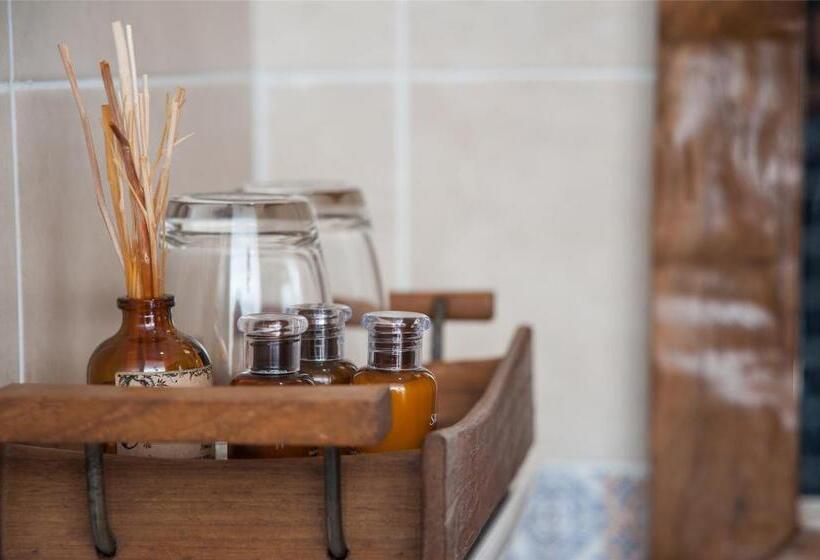 Семейный Номер, Somwang Boutique