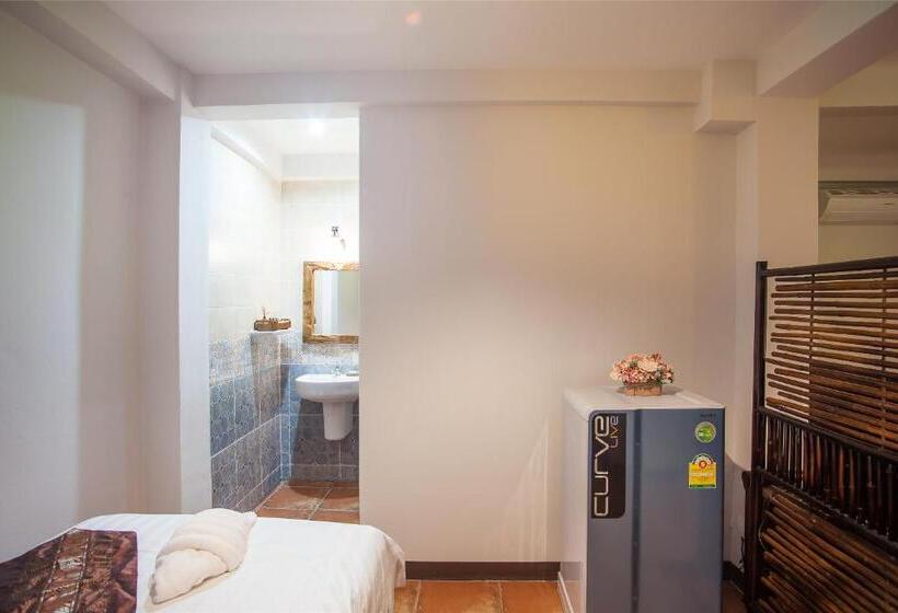 Номер Стандарт Трехместный, Somwang Boutique