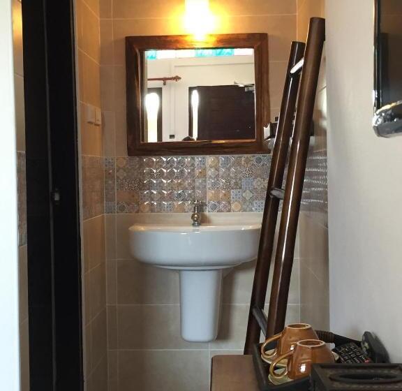 Номер Стандарт Индивидуальный, Somwang Boutique