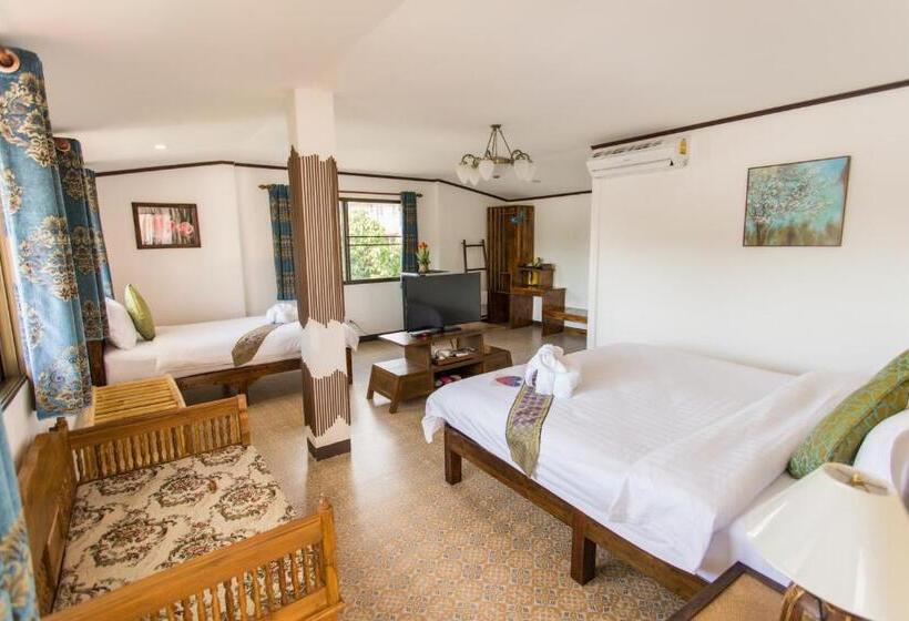 Семейный Полулюкс, Somwang Boutique