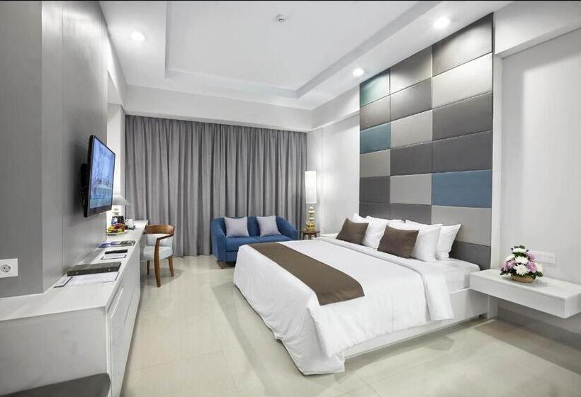 Номер Deluxe с Балконом, R Hotel Rancamaya
