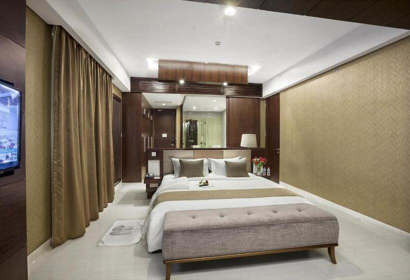 Номер Deluxe Кровать Кинг, R Hotel Rancamaya