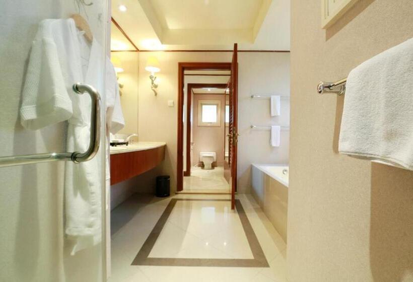 ‫فيلا غرفة نوم واحدة, R Hotel Rancamaya