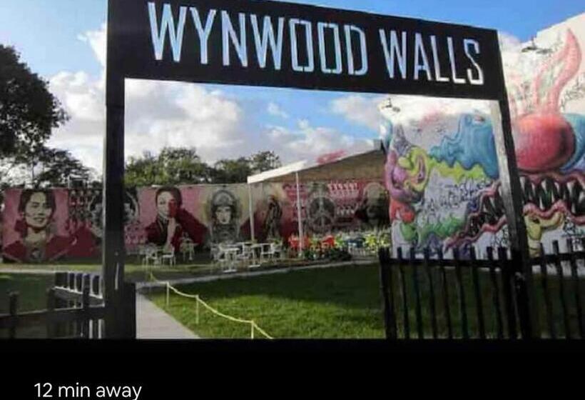 חדר סטנדרט, Tiny Place W Private Hot Jacuzzi 7 Min To Miami International Airport