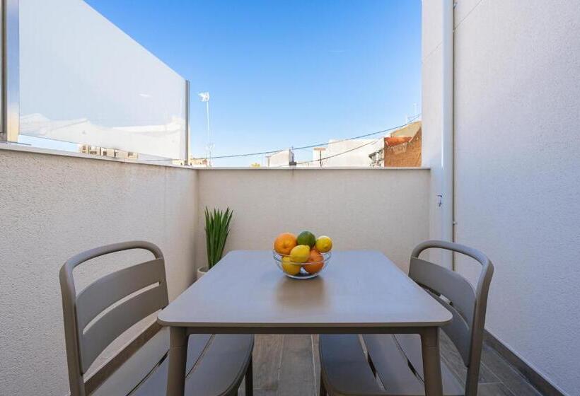 آپارتمان 1 خوابه با تراس, Feelathome Castilla Apartments