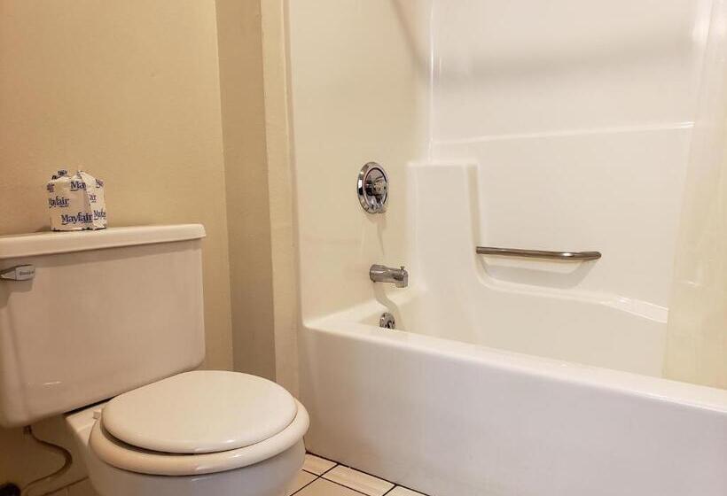 スタンダードルーム, Fields Park Motel