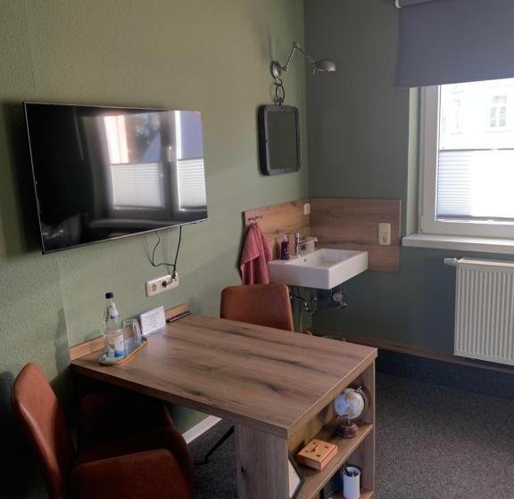 Номер Стандарт, Gästezimmer In Einer Ferienwohnung Thiele In Roßwein