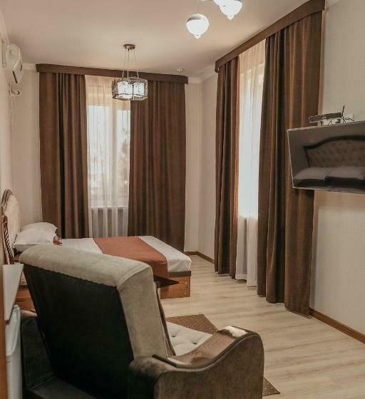 סוויטה משפחתית, Sevara Guest House