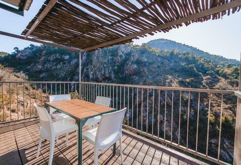 샬레, Thabela Thabeng