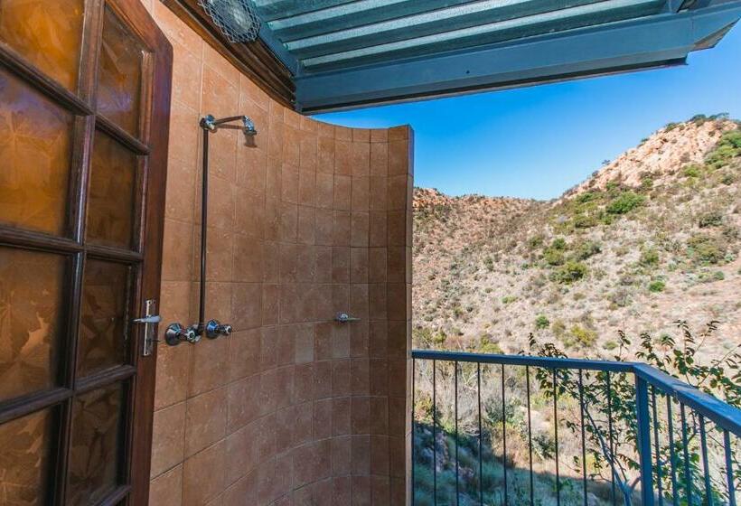 샬레, Thabela Thabeng