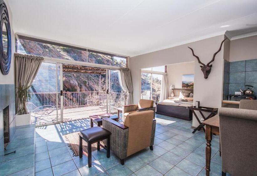 샬레, Thabela Thabeng