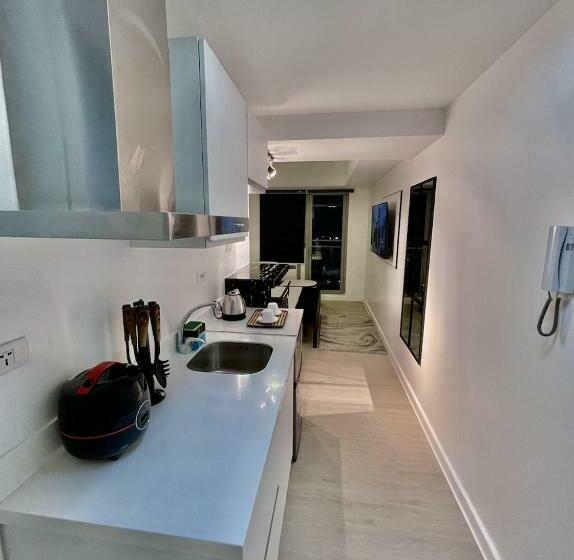 اتاق لوکس, Minimalist Studio Unit At Azure North San Fernando Pampanga
