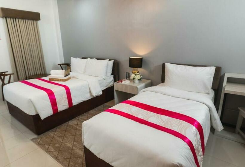 اتاق سوپریور, Monica Midtown Suites