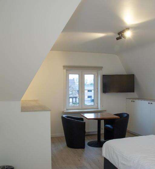 Номер Deluxe, Swaenenburg