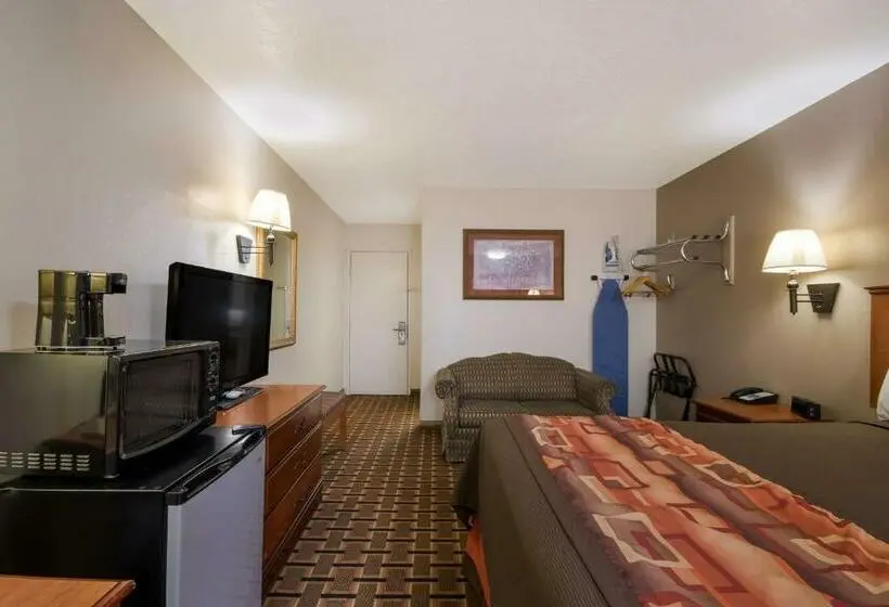 キングサイズベッドのスタンダードルーム, Surestay Hotel By Best Western Duncan