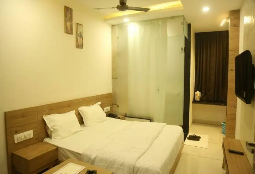 デラックスルーム, Fabhotel Manjeet