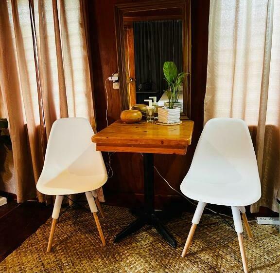 اتاق لوکس, Bohol Island Homestay
