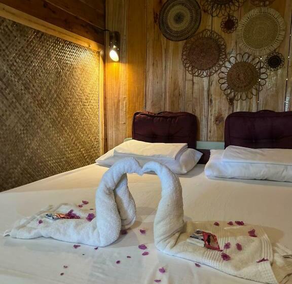 اتاق لوکس, Bohol Island Homestay