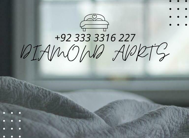 اتاق لوکس با بالکن, Diamond Apart S Dha Karachi