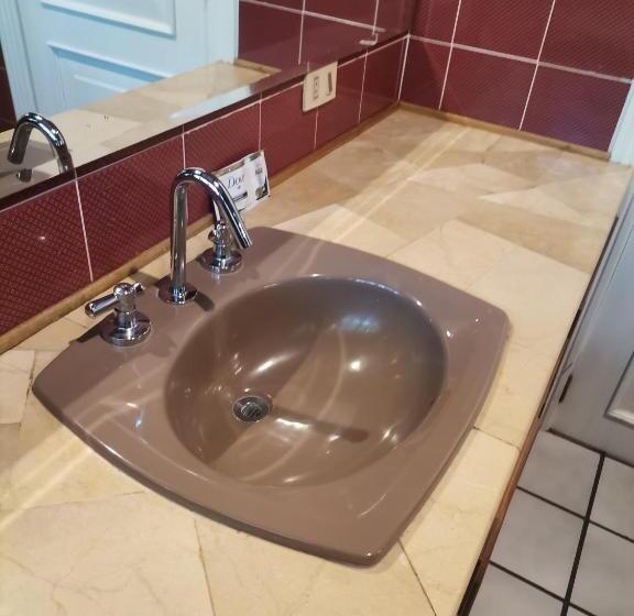 Номер Стандарт, La Granja De Papá Alberto