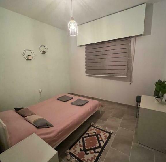 اتاق استاندارد, Joanna Court Rooms