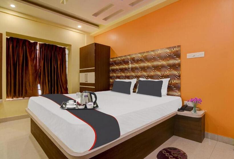 Habitació Triple Clàssica, Collection O 702663 Golden Residency