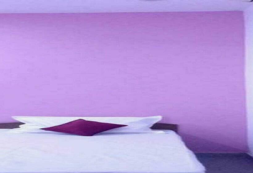 Üç Kişilik Klasik oda, Oyo 70187 Mayra